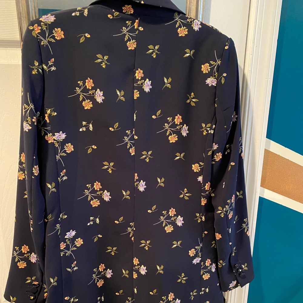 H&M Patterned Jacket - Picture 3 of 3
